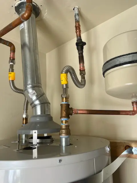 Water heater installation and plumbing repair in Errol Estates Country Club